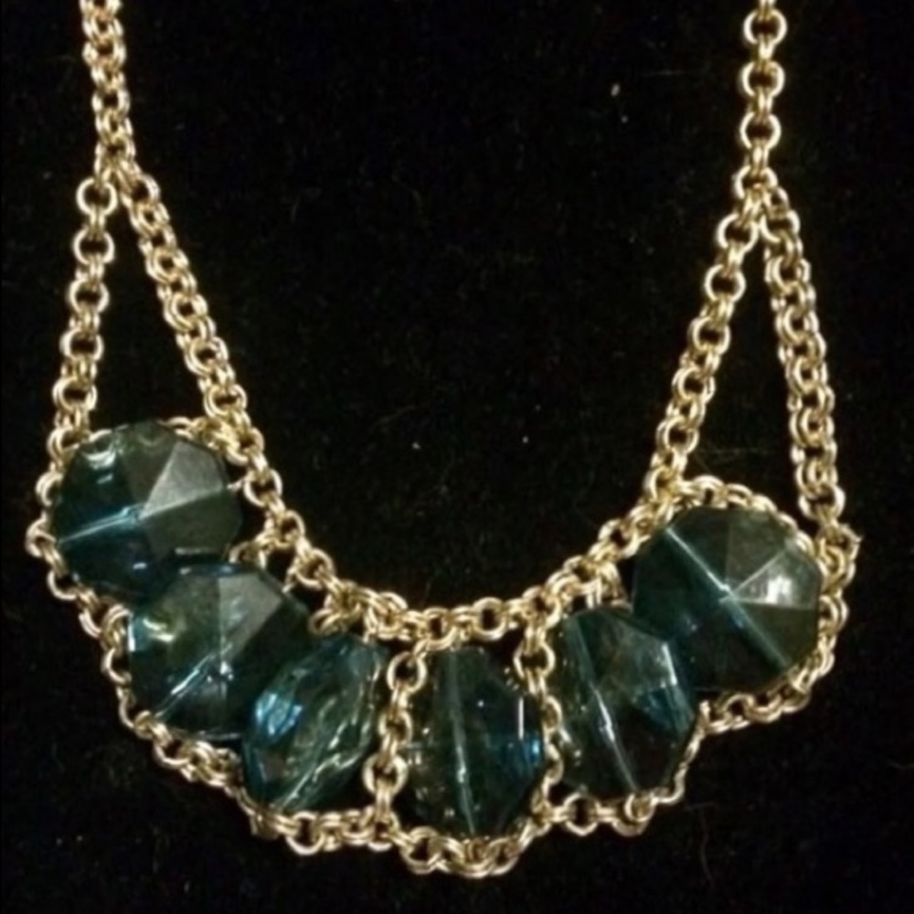 BUNDLE ITEM: Statement Necklace